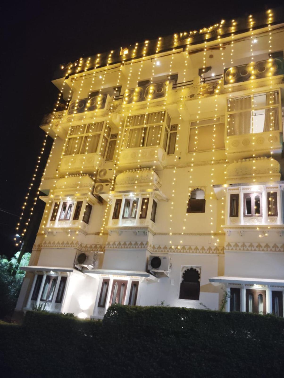 Hotel Sargam Sadan Удайпур Экстерьер фото