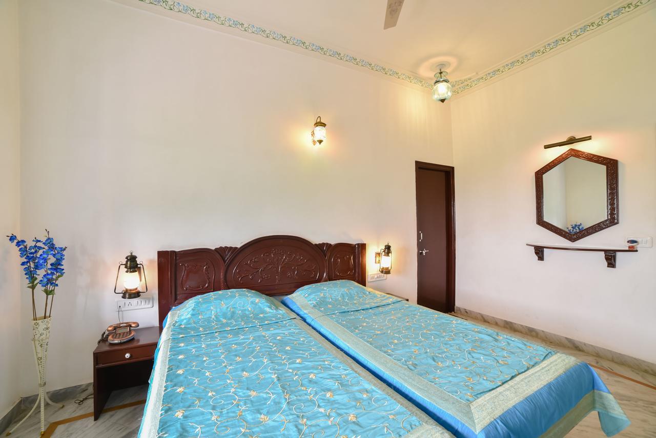 Hotel Sargam Sadan Удайпур Экстерьер фото